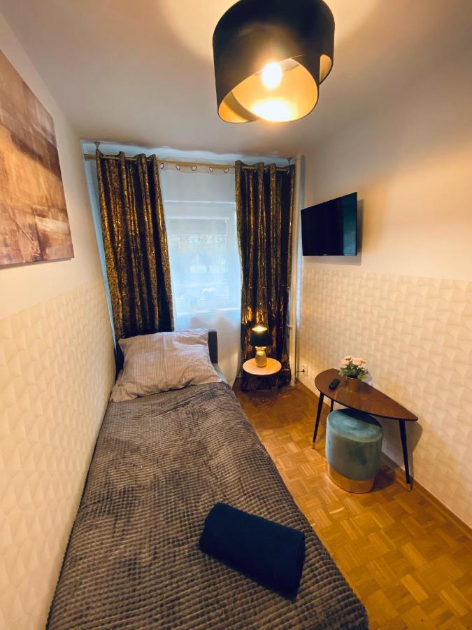Clicktheflat Solidarnosci City Center Apart Rooms Varsovia Exterior foto